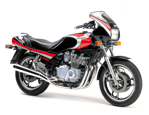 XJ 900 (avec carénage de guidon) 1983-1985 (31A, 42N)