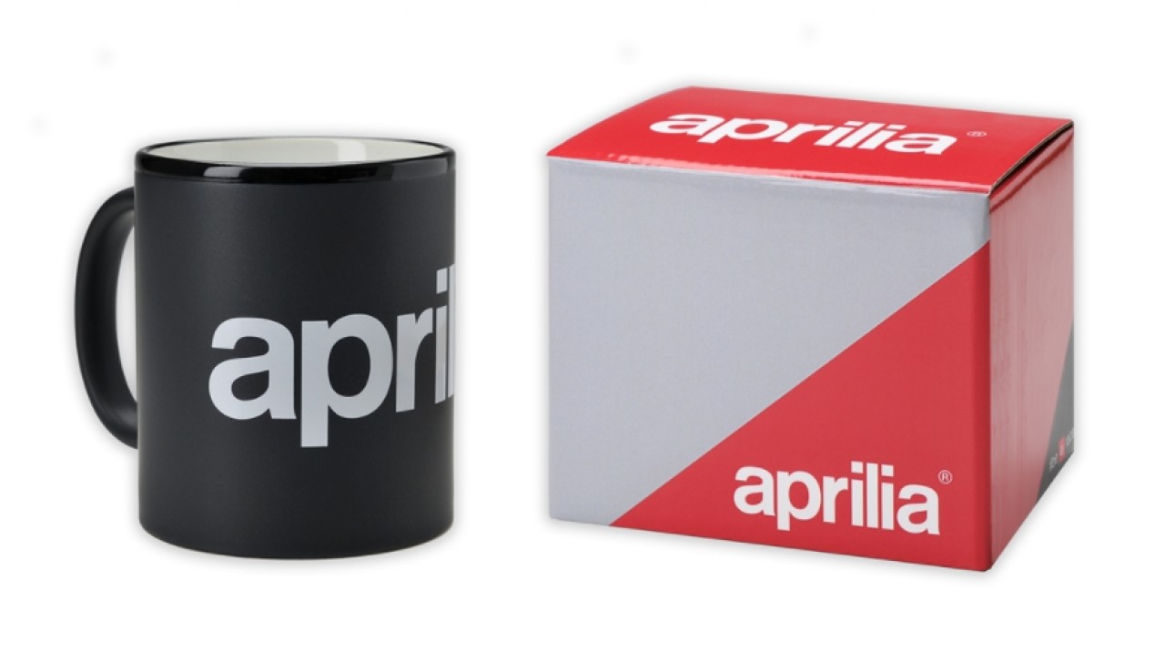 Pack de produits dérivés Aprilia « Be a Racer »